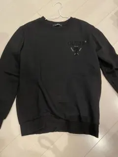 GUESS 黒 スウェット トレーナー