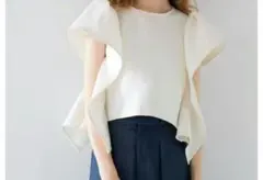メゾンドドルチェ Maison de Dolce. Lily Tops - メルカリ
