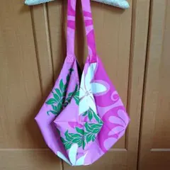 ハワイアン柄  大きめバック