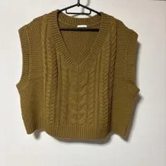 GU ブラウン Vネック ニットベスト