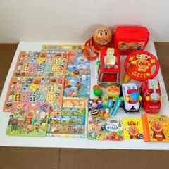 【期間限定】アンパンマン 幼児向けオモチャ まとめ売り 消防車 パズル 本 大量のサムネイル