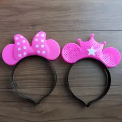 ミニーと王冠デザイン　光るカチューシャ2個セット