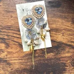 Item thumbnail for item 46a50a4b-e064-42c2-90ed-b10023c2dbb8