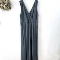 ユニクロUNIQLO♡ Vネック サロペット ストライプ グレー  ストレッチ