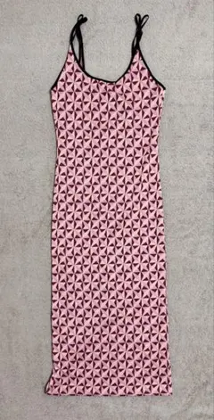 ノースリーブロングワンピース ピンク幾何学模様