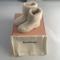 Item thumbnail for item fe39b17b-616c-4c1b-8c99-c80dc4bb89b7