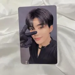 zb1 ゼベワン アイコニック トレカ ハンビン