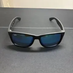 Ray-Ban RB 4165F サングラスのサムネイル