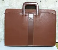 Item thumbnail for item f3047e1f-8063-4a59-9b35-43c6d5995968