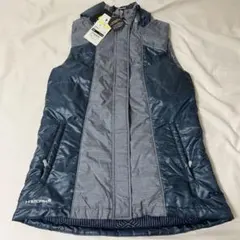 新品未使用 アンダーアーマー 上着 フード付き タグ付き