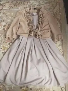 TO BE CHIC フリルジャケットのサムネイル