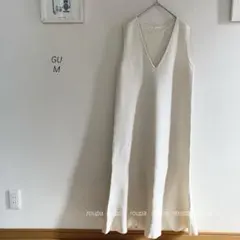 GUマーメイドニットジャンパードレス オフホワイト3101