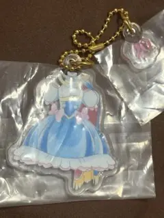 キュアスカイ プリキュア一番くじ E賞 コスチューム アクリルチャーム 20周年