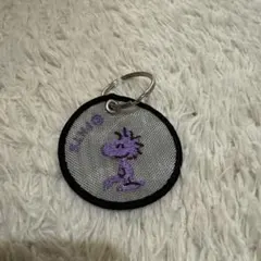 ウッドストック 紫 円形キーホルダー