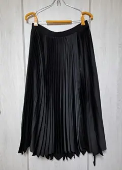 UNIQLO×Theory プリーツスカート