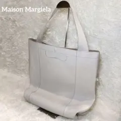 Item thumbnail for item 15f682d1-67c2-4d60-a300-649b16f7fc7b