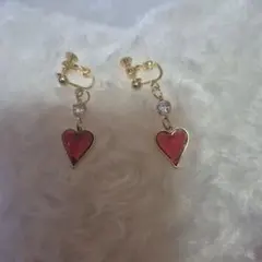 ♯12ハート型クリスタル付きイヤリング