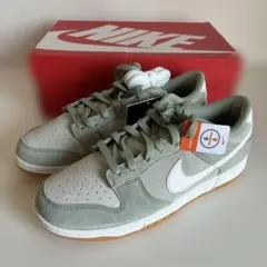 NIKE 庭師ダンク Dunk Low SE 26㎝ 付属品完備 - メルカリ