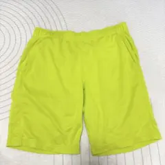 UNIQLO メンズ ショートパンツ ライムグリーン