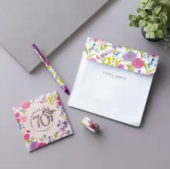 InRed特別付録★LAURA ASHLEY ポーチ＆文具セット★のサムネイル
