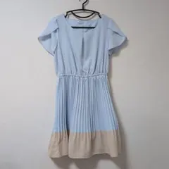 Flor by Rew de Rew プリーツ ワンピース 水色×ベージュのサムネイル