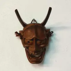 s*2様 般若、木彫お面 角付き 茶色 Amazon.co.jp: N) 般若面 木彫 木製 極上木目 魔除け 刳抜 能面