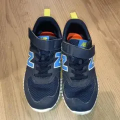 New Balance ネイビー/イエロー スニーカー　20cm