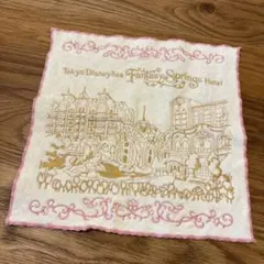 ディズニー　タオルハンカチ