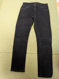 ブラック スキニーデニム　ヌーディージーンズ