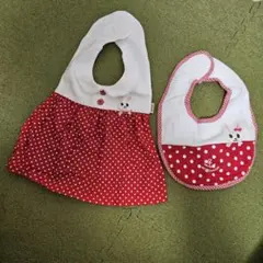 ミキハウス　赤い水玉模様のスタイセット　未使用品