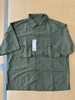 ⭐︎新品タグ付き⭐︎GU ナイロンオーバーシャツ Msize