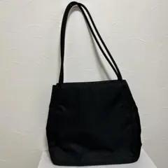 PRADA ブラック ナイロントートバッグのサムネイル