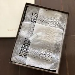未使用　SWATOW ハンカチ　汕頭　綿麻　手刺繍　スワトウ　花柄　ドロンワーク