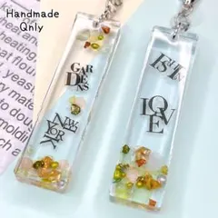 チャーム 2個セット ハンドメイド キーホルダー 【441】