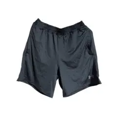 Under Armour ブラック ショートパンツ