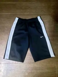NIKE ハーフパンツ ショートパンツ Sのサムネイル