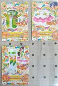 アイカツカード ピンキーファンキーコーデ 星宮いちご 霧矢あおい 紫吹蘭