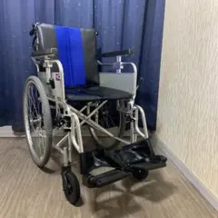アクトモア 自走用 車椅子 2023年式！ シュシュ - メルカリ