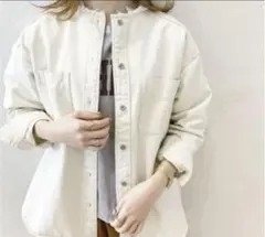 ［美品］MICA&DEAL ノーカラージャケット アイボリー