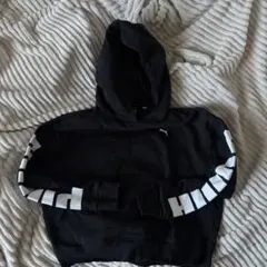 Puma ブラック フード付きパーカー　スウェット