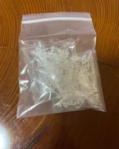 プラスチック製ピアスパーツ約100個セット