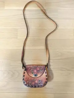 本革　ポシェット　フラワー刺繍