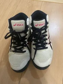 ASICS バスケットボールシューズ 子供用