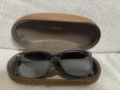 上杉柊平着用 tomford サングラス - メルカリ