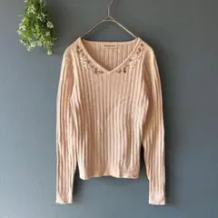ミッシュマッシュ［M］上品ナチュラル◎春色◎もっちり◎ビジュー付Vネックニット