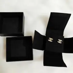 極美品✨ CHANEL ピアス ココマーク