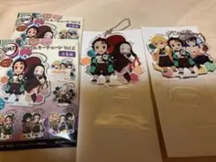 鬼滅の刃　街歩きシリーズ　アクリルキーチェーン　炭治郎　禰豆子　善逸　伊之助