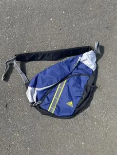 00s adidasワンショルダーバッグ テック系 ノームコア y2k