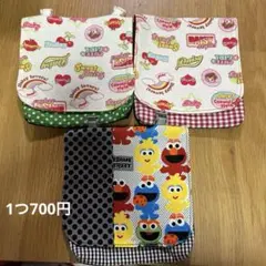 ハンカチ　ティッシュ　ケース　ポーチ　ハンドメイド　移動ポケット