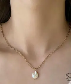 金属アレルギー対応　ゴールドチェーン パールネックレス